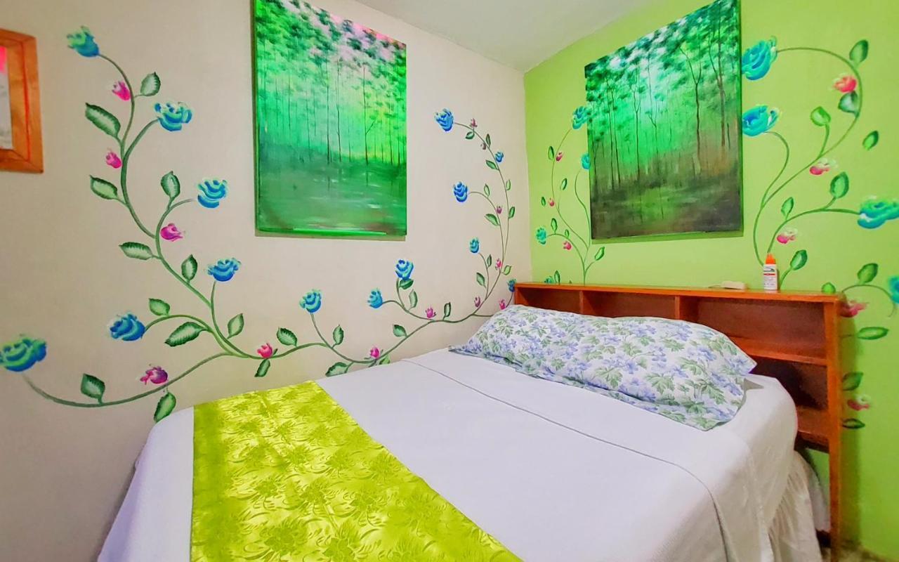 Hotel Oasis San Salvador Exterior photo