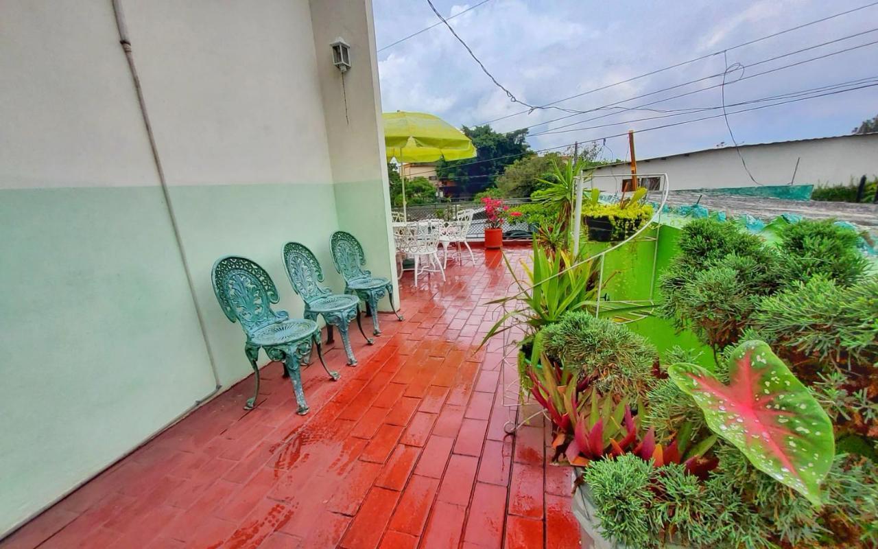 Hotel Oasis San Salvador Exterior photo