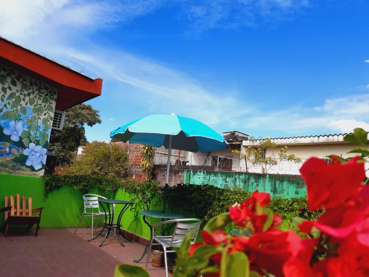 Hotel Oasis San Salvador Exterior photo